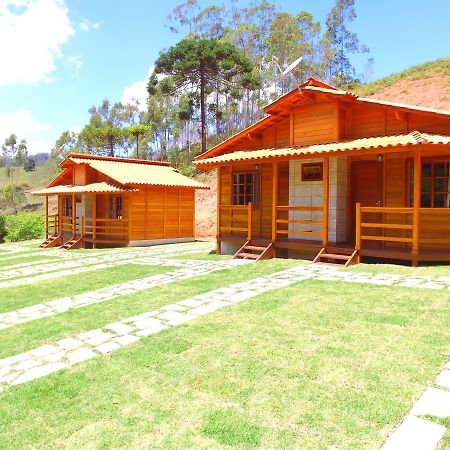 Pousada Caminho Das Flores Vitoria Exterior photo